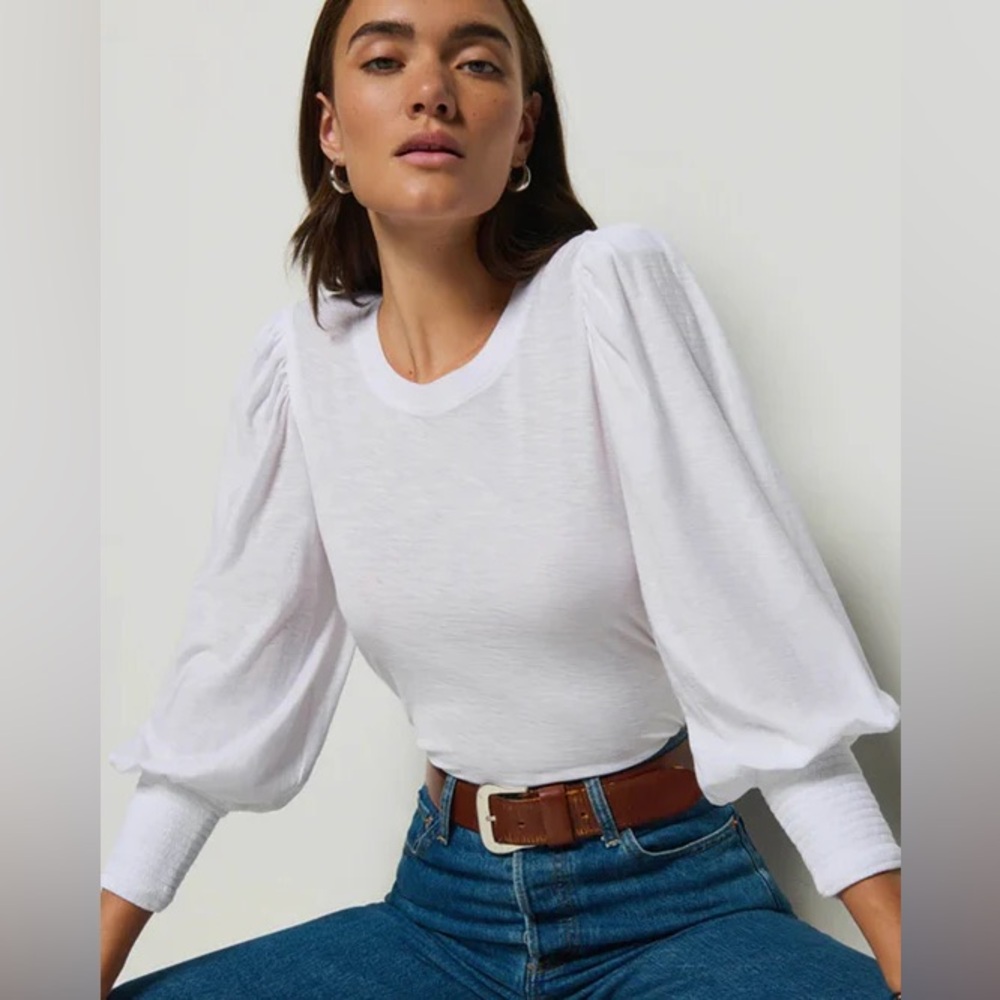 EUC Nation LTD Loren Smocked Peasant tee